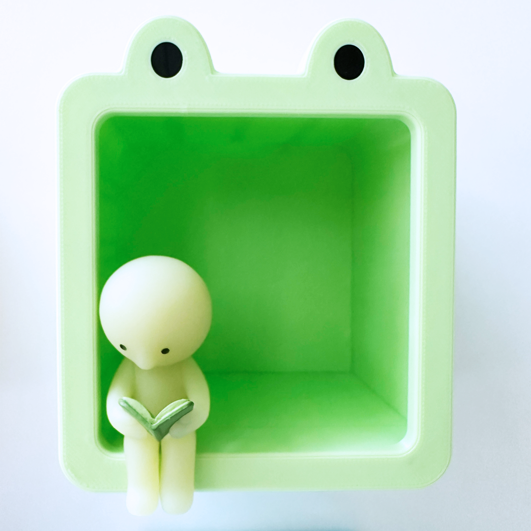 Animal Trinket Shrine Shelf Display Box - Frog, Bunny, Dog, Cat