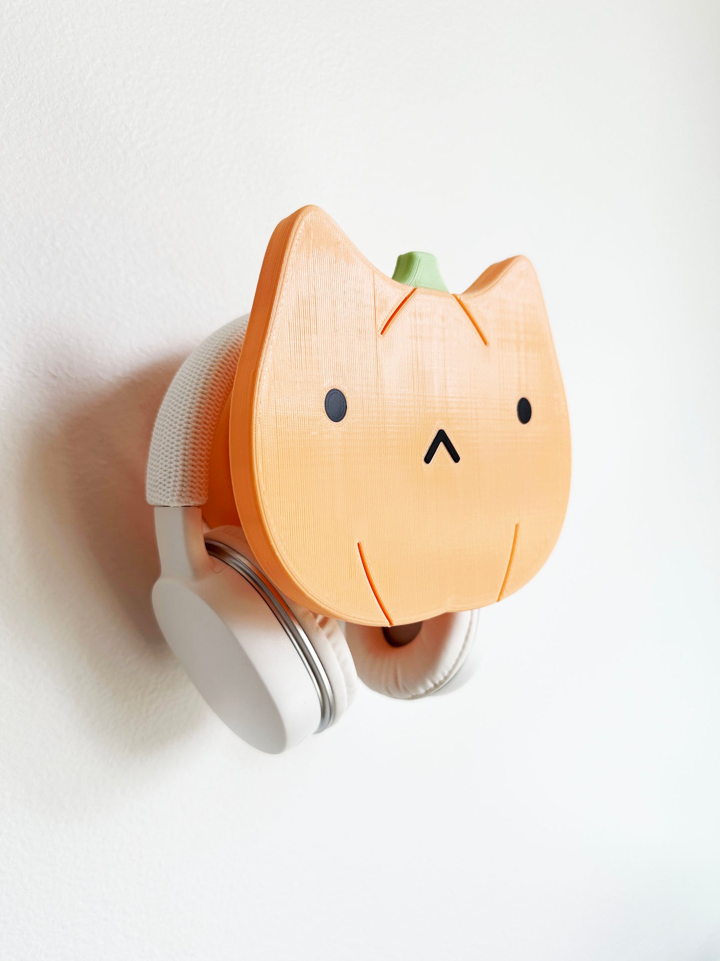 Pumpkin Cat Headphone Holder in Dreamsicle Orange