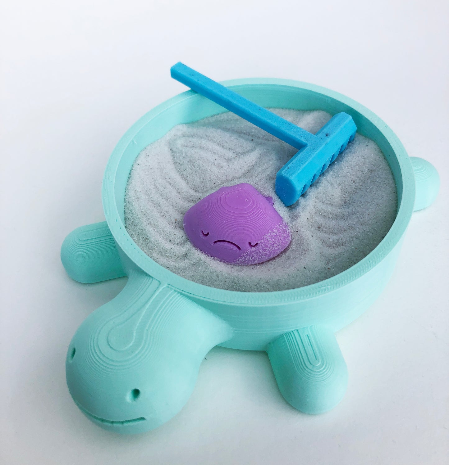 Carey Desktop Sandbox Turtle in Pastel with Sand Slime