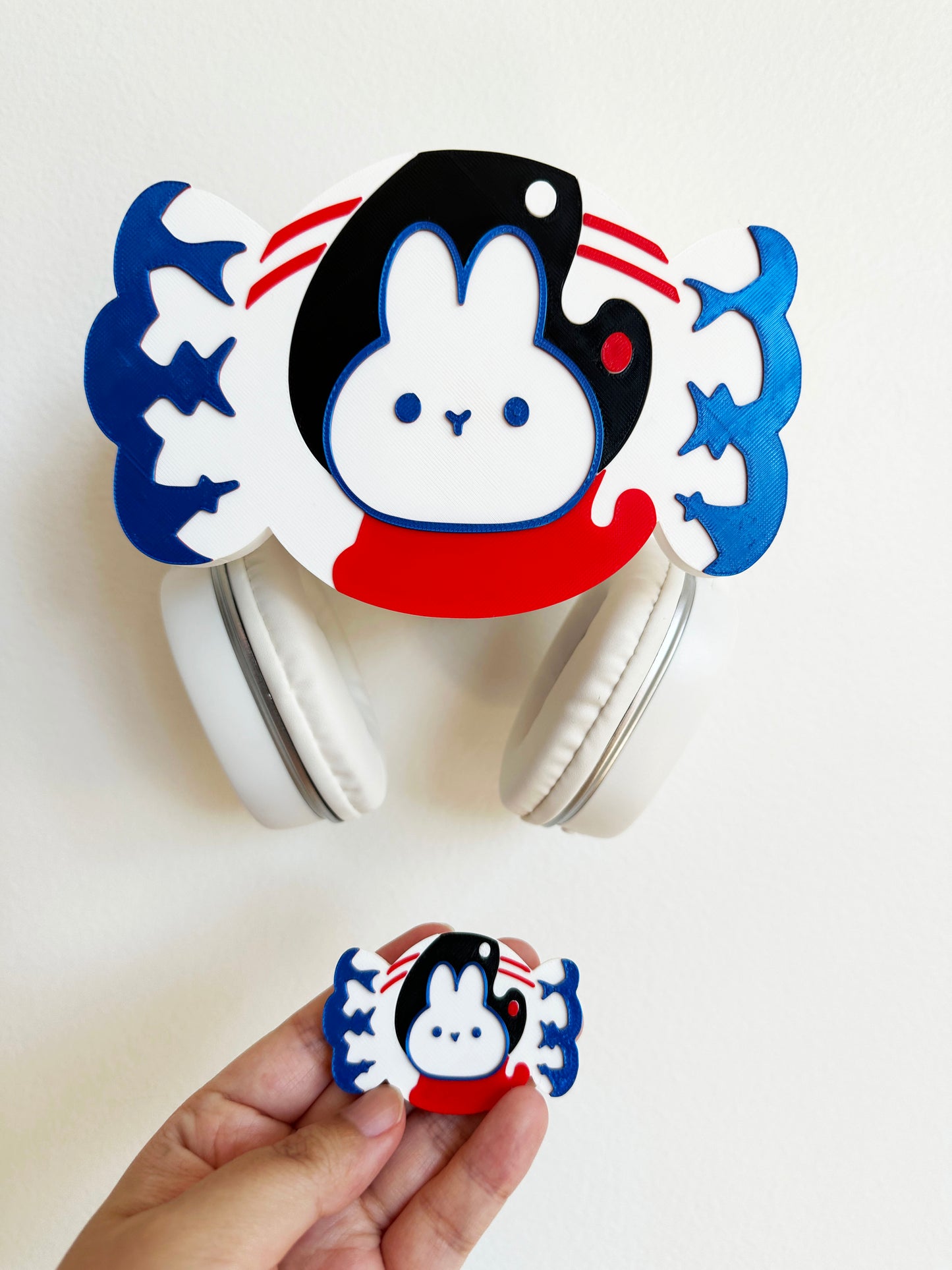Lakko the Otter & White Rabbit Candy Headphone Holder - JeanaDraws Exclusive